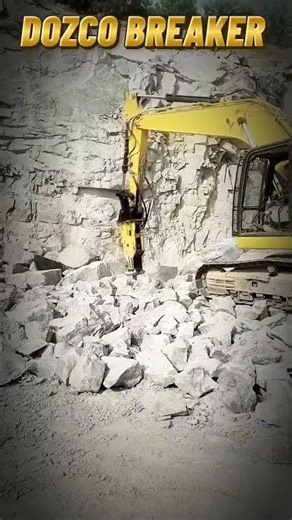 Hydraulic Rock Breaker Running | Powerful Performance on Site