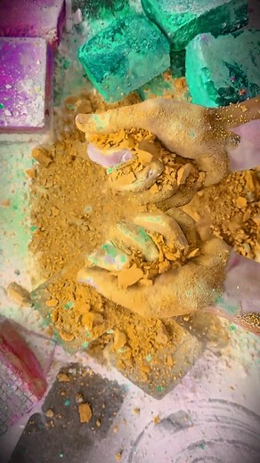 4.6K views · 286 reactions | Pure ASMR Mix crunchy sounds satisfaction  Credits : Colour Chalk -ASMR crushing queen- CrushPleasureASMR #ASMR #CrunchySounds #ASMRCommunit #Satisfying #Relaxation #CrunchyVibes | Enjoy Asmr | Facebook