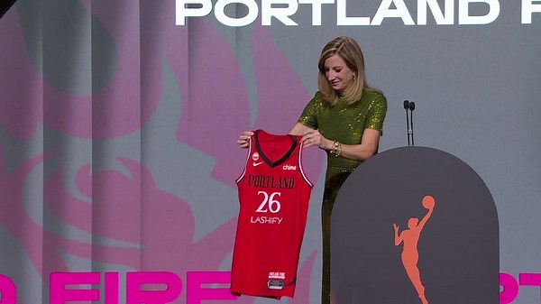 Iyana Martin Carrion becomes first pick by expansion Portland Fire