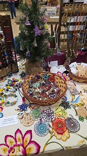 2025 HOLIDAY MAKERS MARKET AND VENDOR SHOW IS OPEN!!! | Ephrata Pioneer Fire Company