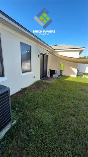 From basic grass to a backyard oasis! ✨🏡 Precision, style, and a total layout upgrade. We don’t just lay pavers, we create masterpieces. 📲 (407) 757-5462 | Chamos bricks pavers