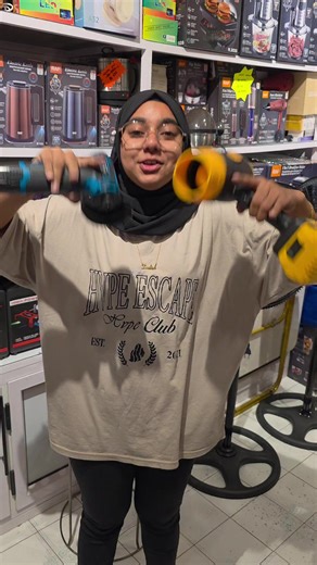 COMBO RS1600 Blower rs900 mini grinder rs900 whatsapp on 59885700