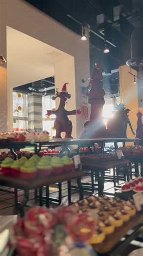 Garza Blanca Cancun on Instagram: "Christmas Eve classics, beautifully served. ✨ A festive buffet at Gourmet Hall. #GarzaBlancaCancun"
