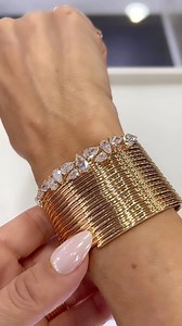 381K views · 1.1K reactions | SHOPPING FOR BRACELETS? @asiajewellers...