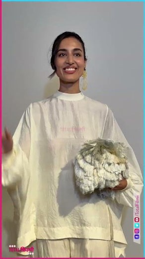 Mahieka Sharma Sets the Ramp on Fire for Anamika Khanna| Total Filmi #mahiekasharma #shorts