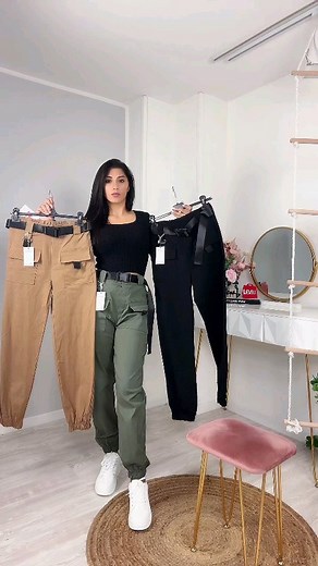 68K views · 14 comments | Maglione Scollo quadrato 17.99 pantalone...