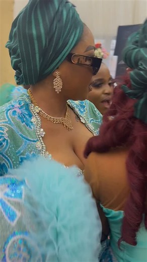 OrijaFunmi Awéléwà on Instagram: "I had so much fun Yesterday at my Boo sister’s wedding 🥰😁 Congratulations my love @one_ozain 🥰❤️ Makeup @adey_makeover Outfit @fashionenvy.ng"