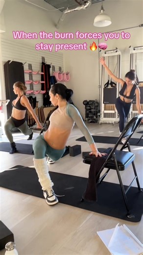 Leg Day Burn: Lunge Twists and Squats Explained