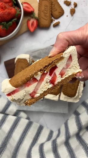 Lifeway Foods on Instagram: "We gave the viral Japanese Cheesecake a cultured glow-up with Lifeway Farmer Cheese, and the result is pure ice cream sandwich decadence. Naturally packed with protein and ultra-smooth with a mild, creamy flavor, Lifeway Farmer Cheese brings a new level of depth and deliciousness to this treat. The @Biscoff cookies’ caramel spice flavor blends seamlessly into our creamy cultured cheese, creating a perfectly textured bite that tastes indulgent but sneaks in the nutrit