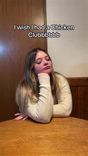 Explore the Delicious Chicken Club Sandwich