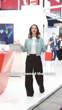 High-Energy Booth Tour at LogiMAT 2026 | Trade Fair Moderator Franziska Zimmermann