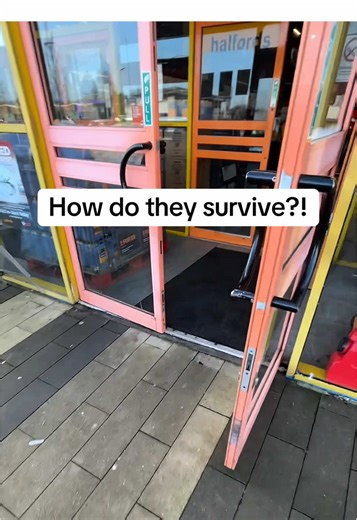 Affordable Car Jump Starter Packs: A Must-Have Gadget