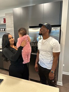 589K views · 10K reactions | When Flawless tells Phill he has too much going on! #God #Jesus #Jesusispoppin #Jesusbeenpoppin #kountrywayne #letthatsizzleinyourspirit #helpisontheway #love #philliphudson | Kountry Wayne | Facebook