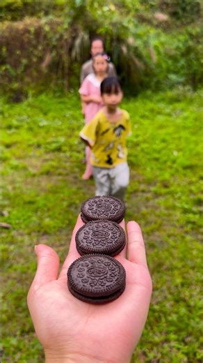 CHALLENGE: EATING OREO COOKIES WITH CONDENSED MILK! Celano Ice Cream, super delicious, the perfec...
