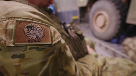 Ready to roll in the Philippines jungle 🍃🇦🇺🇵🇭 Soldiers and armoured vehicles from #AusArmy's Battlegroup Ram landed at Clark Air Base as part of the Tactical Air Land Operation during Exercise ALON 2025. 8th/9th Battalion, The Royal Australian Regiment is at the heart of the battlegroup, training in the jungle alongside our mates from the Armed Forces of The Philippines. Exercise ALON is #YourADF’s largest overseas exercise for 2025 | Australian Army