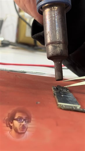 iPhone repair😂#Reparingtech#foryou