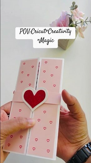 Creating cute cards with the Cricut machine. Have you started your Cricut journey yet?