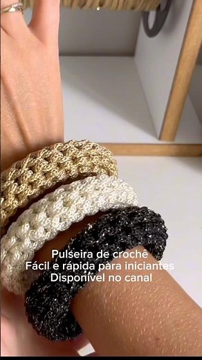 Pulseira em crochê rápida e fácil disponível no canal! #croche #pulseiracroche #bracelete