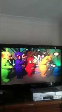 Teletubbies Favourite Things Noo Noo Tidies Up Laa Laa's Ball