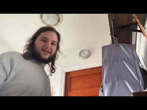 Corey Taylor slapped Shawn Crahan in the face!