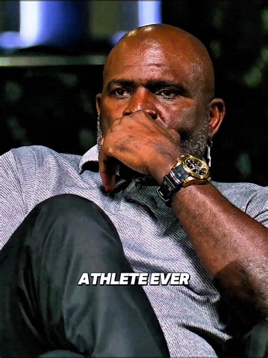 NFL and MLB at their peak simultaneously Only Bo Jackson has ever done that. #bojackson #nfl #football #fyp