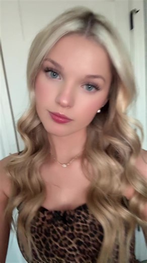 leah💸 (@leahburchh)’s videos with Back To Life - Rascal Flatts