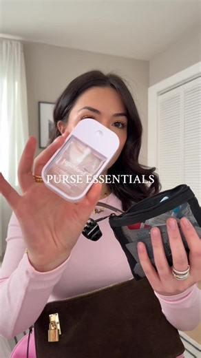 I promise your future self will THANK you 🤝 sharing more random tips on lG too (angelacbeauty)💘💘 #purseessentials #whatsinmybag #whatsinmypurse #pursetok @touchland @Tide Laundry @pacificabeauty @philosophy @VERAFIED NEW YORK