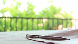 Download Writing romantic letter for free