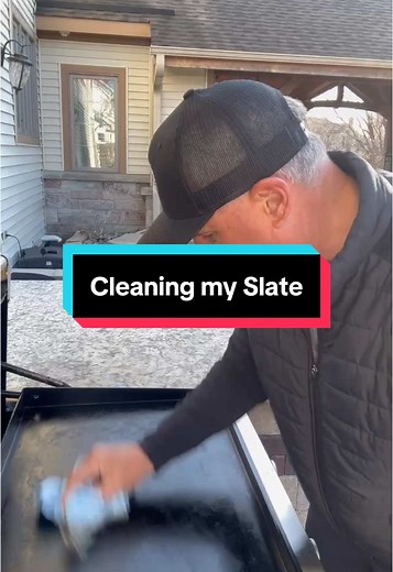 Cleaning my Slate after a big cook!! R U Kidding Me!? #cleaning #grill #griddle #weber #cooking #rukiddingme #cookingwithdarryl @Weber Grills