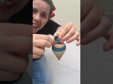 Como jogar Pião de madeira com alça de cano PVC / Pião Moderno