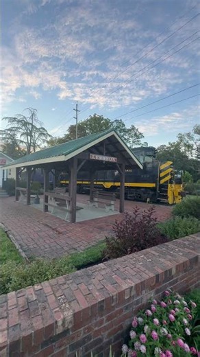 Amazing History Packed Into This Beautiful Downtown! Lebanon Ohio! #ohio #explore #fun