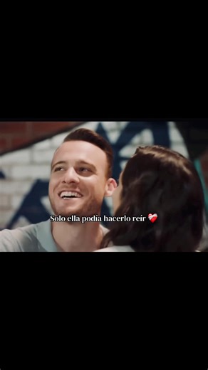 Eda y Serkan: La Pareja que se Hace Reír