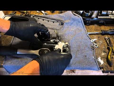 How to use fiberglass filler in car repairs