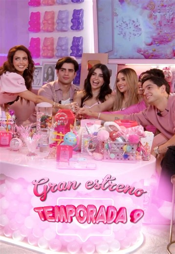 Pinkylovers, preparen su palomismo y su mejor Pinky Drink 🍿🍸💖 Arrancamos la T9 con @Aaron Mercury , @alanafloresf 🖤 , @BRIANDA 💖 , @Kim Shantal y @NANDO , que nos contaron secretos y chismecitos buenísimo antes de enfrentarse en el “Supernova” 🥊🔥 Este jueves, 9 PM, por YouTube: #PinkyPromise 🦄💖 #PinkyLovers #SenseiMedia #KarlaDiaz #PinkTok