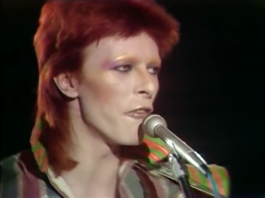 David Bowie - Space Oddity (Live) | In My Newsfeed
