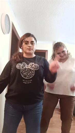 con mi reina haciendo nuestro locuras te amo hijita😘😘😘👑