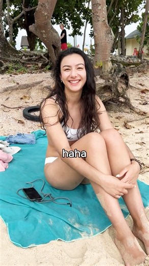 French Backpacker Learned English in Hungary — Now Touring Vietnam, Laos & Cambodia 🇫🇷🌏
