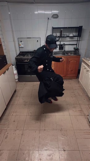 Tutorial de Baile Shuffle: Aprende Este Look