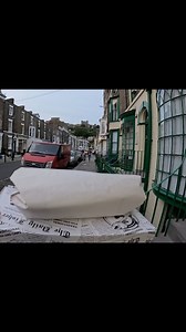 Kurdish immigrant shows me true British culture! | Elliot El Guiri