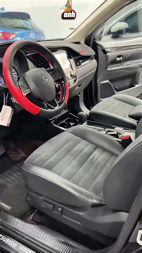 XE MITSUBISHI OUTLANDER CVT 2023 | Otocu 24h