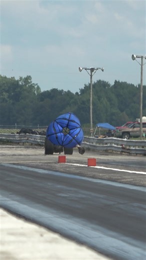 In diesel drag racing you usually only see dragsters running in the Top Diesel class, but Jayle Wagler is the only dragster set up to run the 5.70 index. #PoweredByScience #HotShotsSecretMotorsports #HotShotsSecret | Hot Shot's Secret
