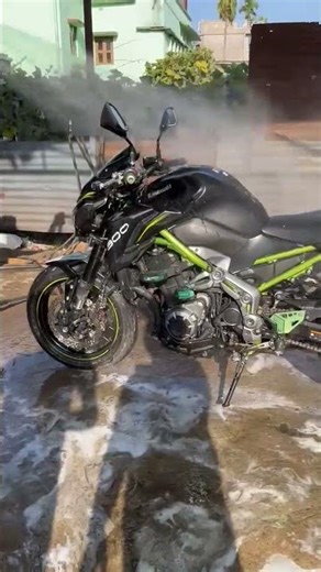Z900 bike Foam Washing #trendingshorts #youtubeshorts #gariaboral#viralvideo #modified