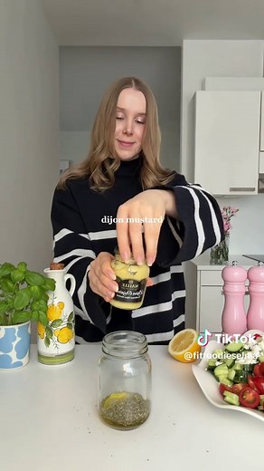Quick and Healthy Greek Pasta Salad Recipe