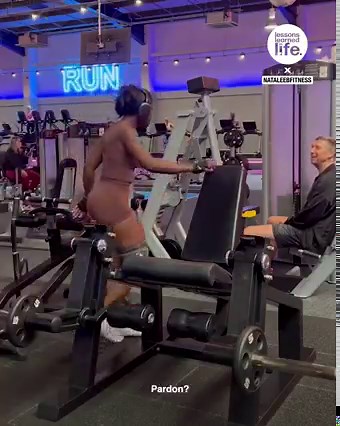 Every conversation this fitness influencer had with people getting in her frame was so kind ❤️💪 | Lessons Learned In Life