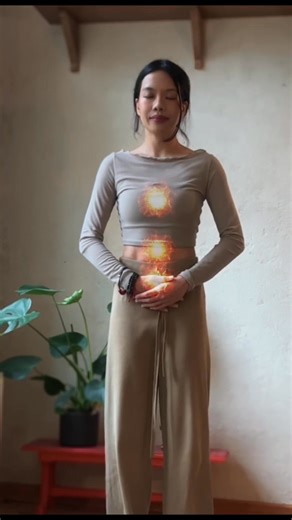 🔥 Within every quiet breath lies a spark waiting to rise. This is the breath that awakens your inner fire — steady, focused, and alive from within. The Holding Fire Breath (also known as Reverse Breathing) is a powerful Qigong practice that teaches you how to build and circulate inner warmth. It’s the energetic engine of movement — the pulse behind clarity and vitality. When practiced with calm awareness, this breath fans the flame of Yang energy — the active, bright force that uplifts and empo