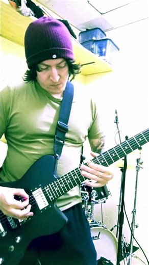 How to Play “Crooked Man” by MINNIS | Electric Guitar Tutorial (Shorts)