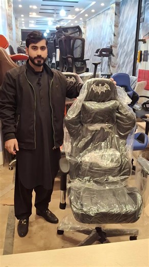 Gaming Chairs Computer Chair 2D Arms Reclining Back Colors : Black , Red Limited Offer : pkr 25,500 Rajput Office Furniture #gamingchair #computerchair #ergonomicchair #officechair #officefurniture