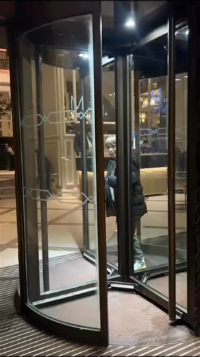 Jude sowing moves at The Midland Hotel!! 🔥 🔥 🔥 | Joseph Taylor