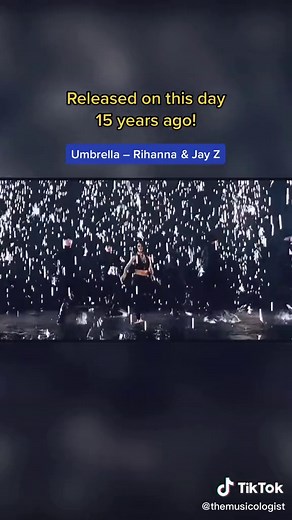 Rihanna ft Jay Z - Umbrella Music Video