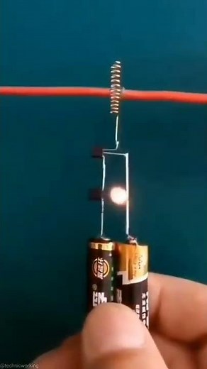 😱🔥Detector de tensão mais simples que você pode fazer🔥🔧⚒#detector #eletrica #eletricidade